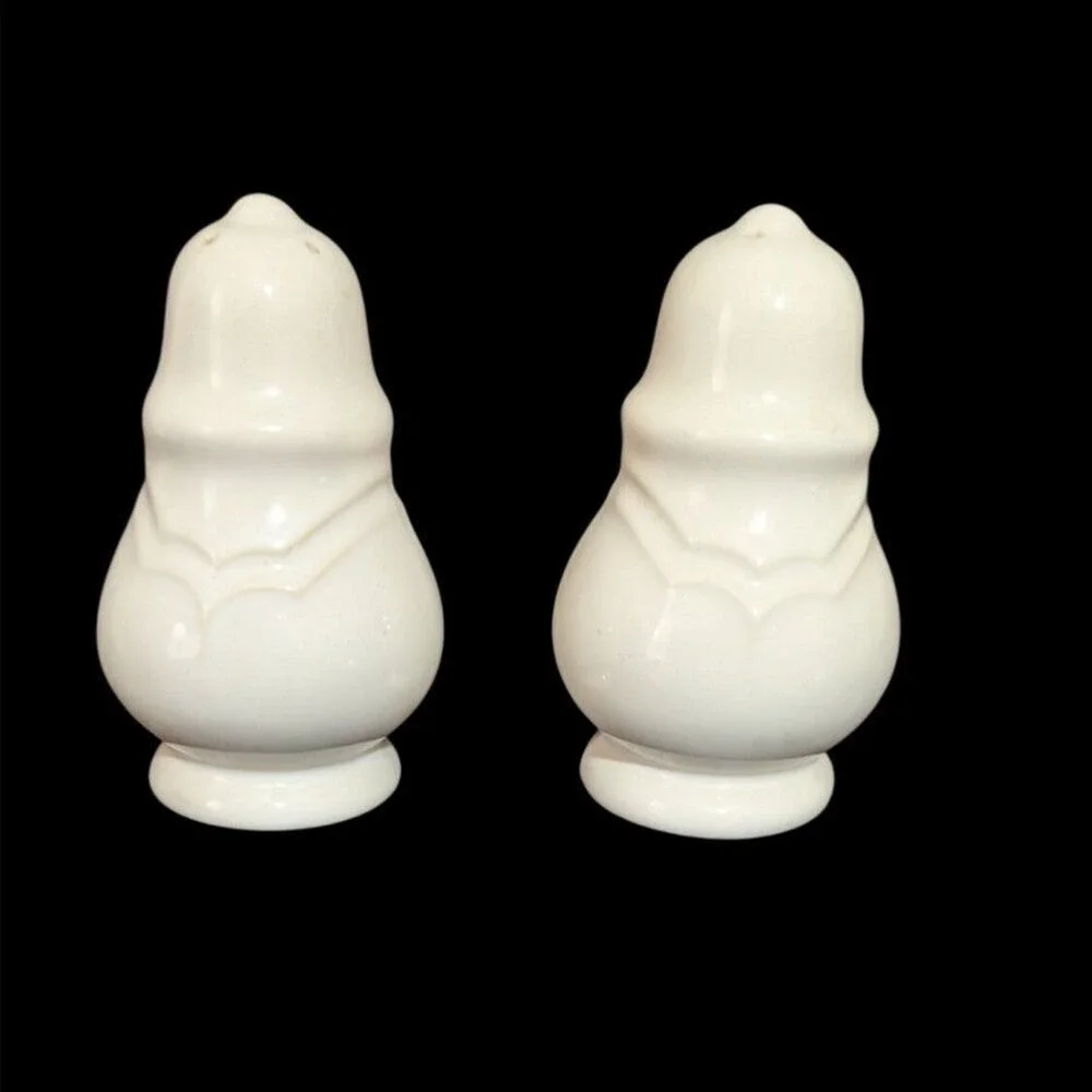 Pfaltzgraff Gazebo White Salt & Pepper Shakers Vintage Ceramic 3 Inches Pre-Owne